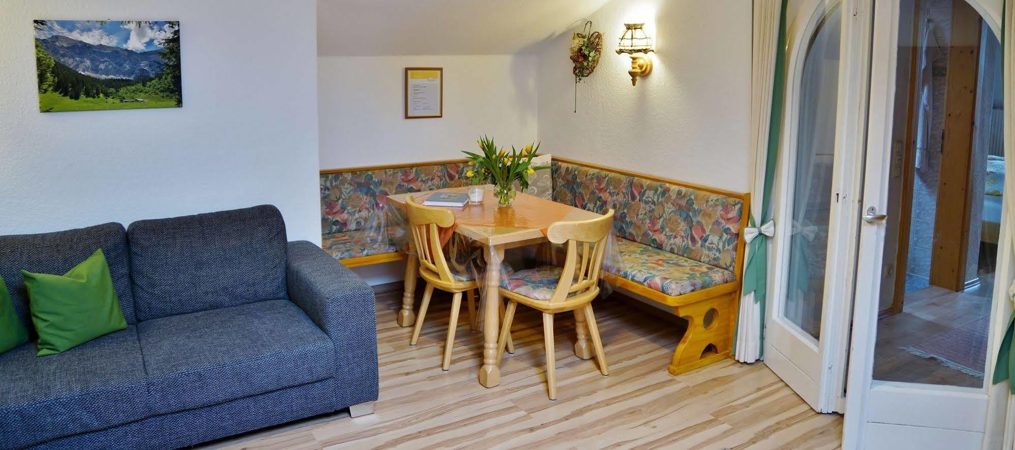 Ferienwohnung Johannesklause Mittenwald Exterior foto